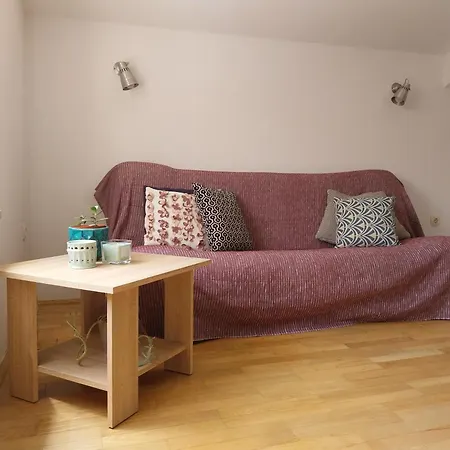 Apartment Miodrag *